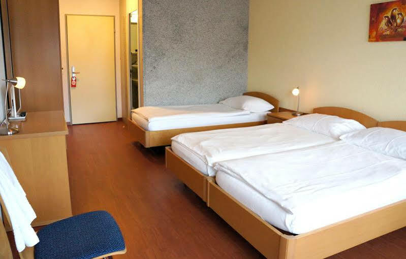 Tailormade Hotel Stans Sued Ngoại thất bức ảnh